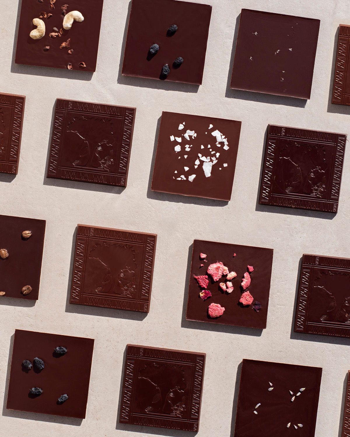 Cioccolato 80% · Tláloc, El Salvador dolcificato con Datteri + Bacche di Mirto - VAICACAO