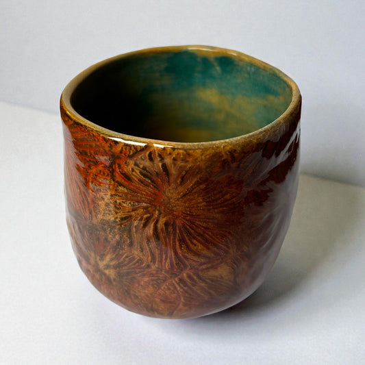 Tazza in Ceramica Fatta a Mano per Rituale del Cacao
